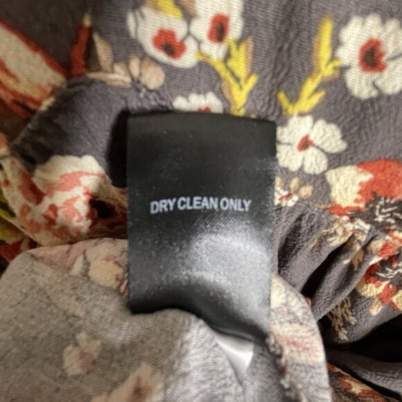 Torrid Floral Blouse - Gray and Pink - Picture 9 of 12